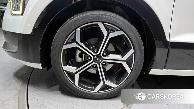 Kia Di Ol Nu Niro id 4382908 из Кореи 25