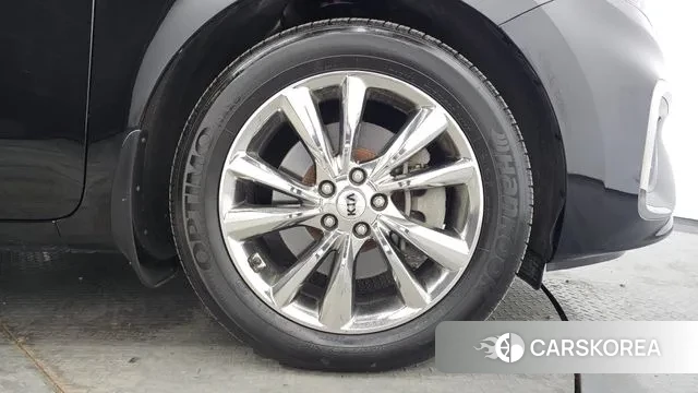 Kia The New Carnival id 3728700 из Кореи 15