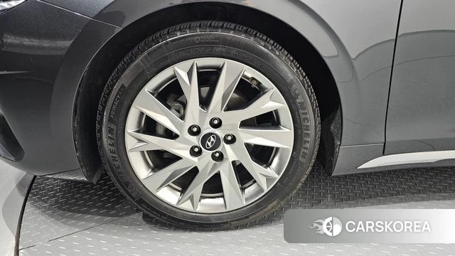 Hyundai The New Grandeur IG Hybrid id 4464764 из Кореи 29