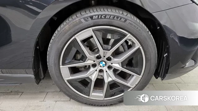 BMW 5 Series (G60) id 3555188 из Кореи 15