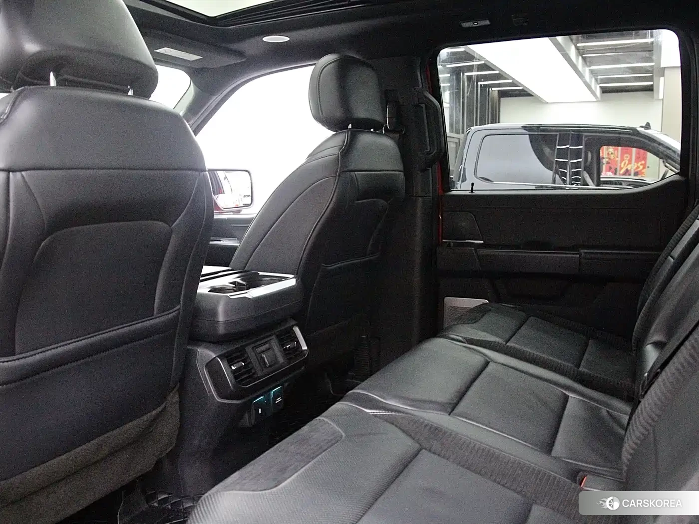 Ford F-150 id 4622395 из Китая 8