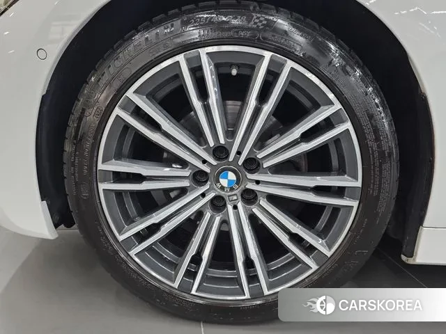 BMW 3 Series (G20) id 3054550 из Кореи 15