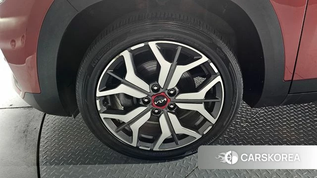 Kia Seltos id 4195536 из Кореи 15