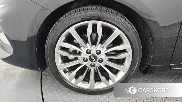 Kia K7 Premier id 3898697 из Кореи 15