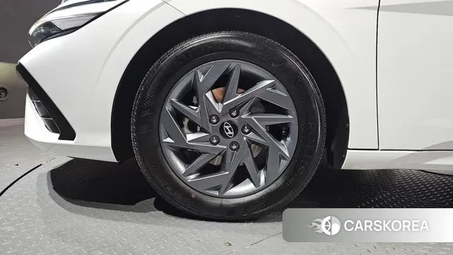 Hyundai The New Avante (CN7) id 3689738 из Кореи 15