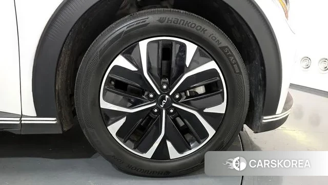 Kia EV6 id 3561215 из Кореи 15