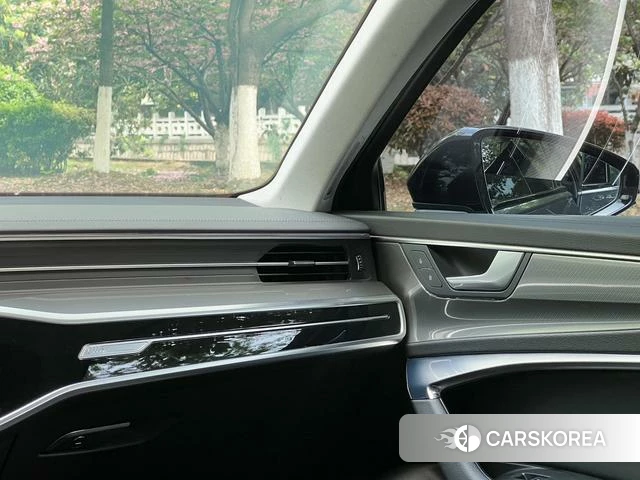 Audi A6 (import) id 4336071 из Китая 17