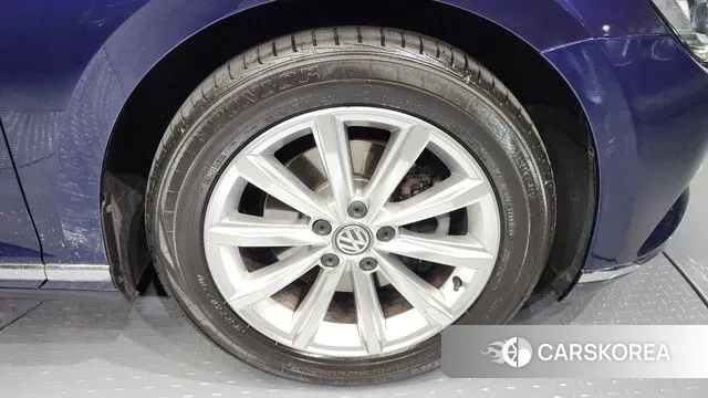 Volkswagen Passat GT (B8) id 3249027 из Кореи 15