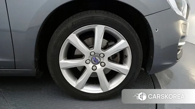 Volvo S60 id 3284593 из Кореи 15