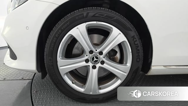 Mercedes-Benz E-Class W213 id 4737642 из Кореи 27