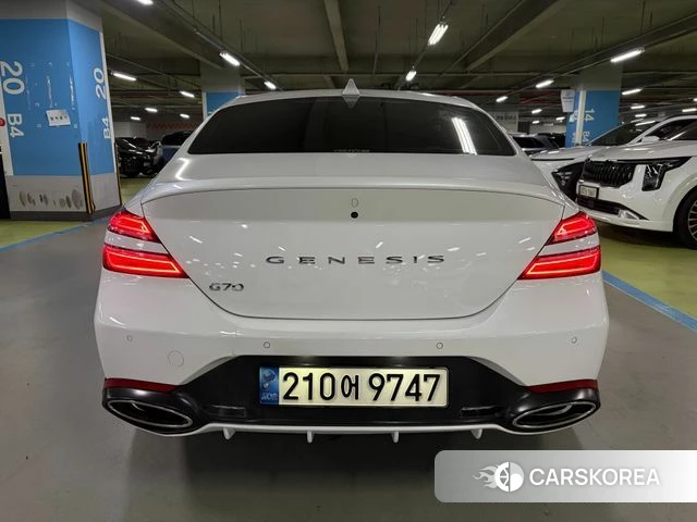 Genesis The New G70 id 4716656 из Кореи 12