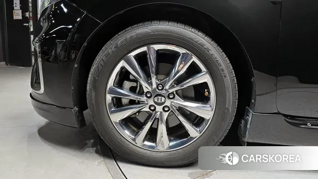 Kia The New Carnival id 3651619 из Кореи 15