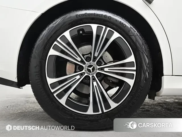 Mercedes-Benz E-Class W214 id 3467122 из Кореи 15