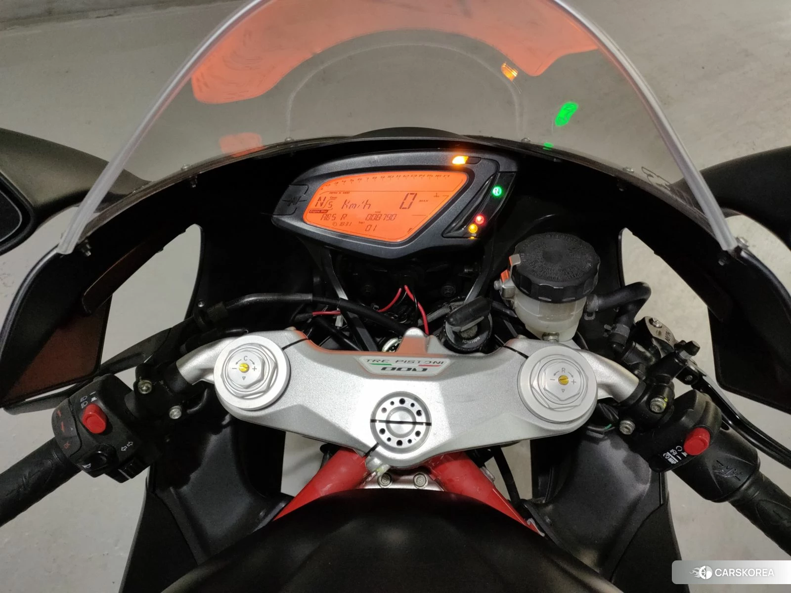 Проданный MV AGUSTA F3 800 2015 из Японии, фото 4