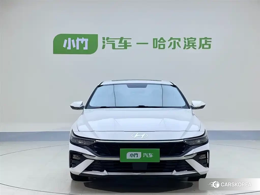 Hyundai Elantra id 4554106 из Китая 11