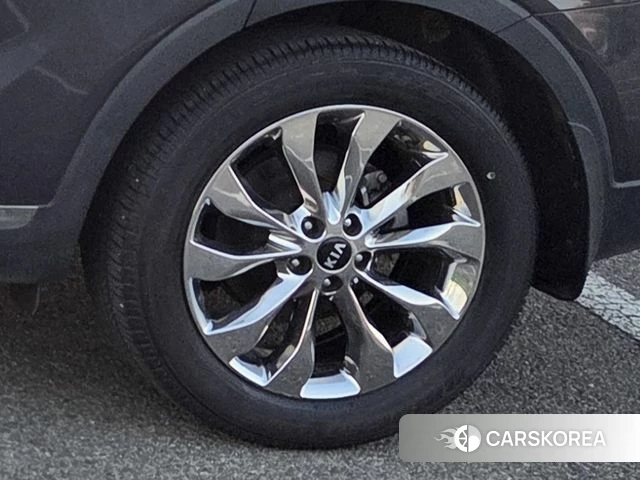 Kia The New Sorento id 3905380 из Кореи 14