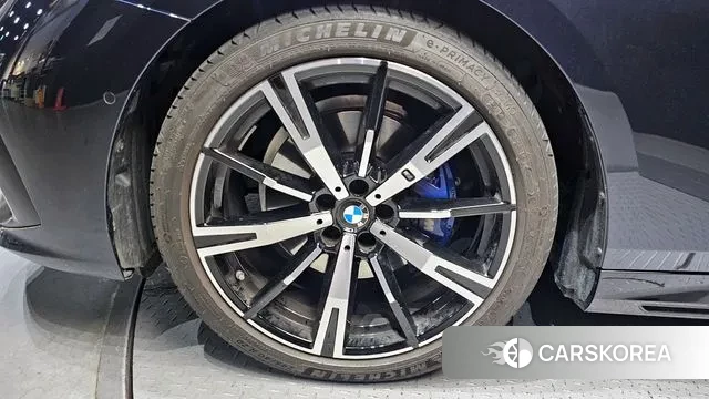 BMW 5 Series (G60) id 3751077 из Кореи 15