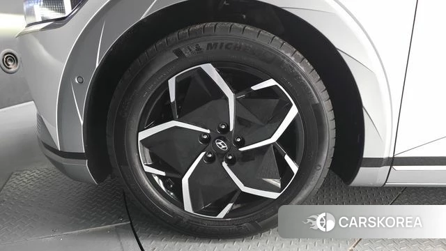 Hyundai Ionic 5 id 4560767 из Кореи 15