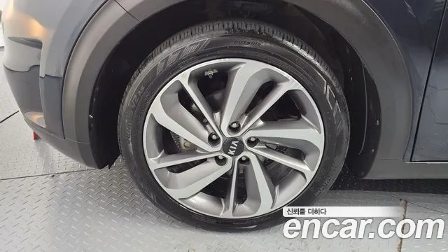 Kia Niro id 2819056 из Кореи 15