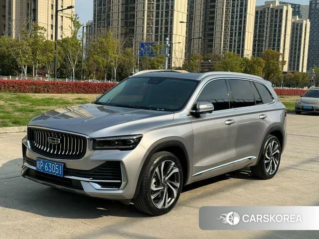 Geely Automobile Xingyue L 2023 Серебристо-серый из Китая, фото 5