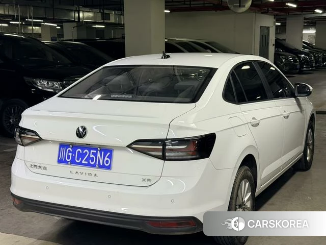 Volkswagen Lavida 2024 Белый из Китая, фото 5