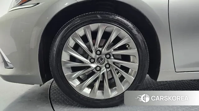 Lexus ES300h 7th generation id 3540236 из Кореи 15