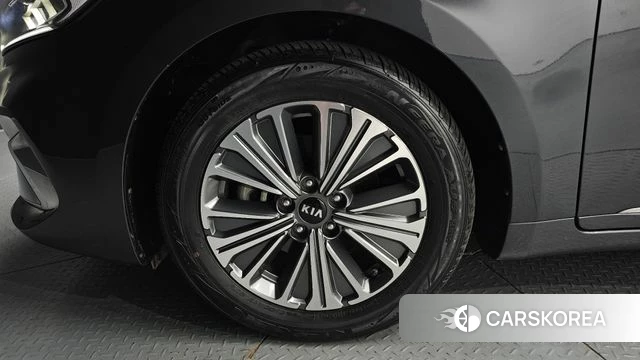 Kia K7 Premier Hybrid id 4536228 из Кореи 29