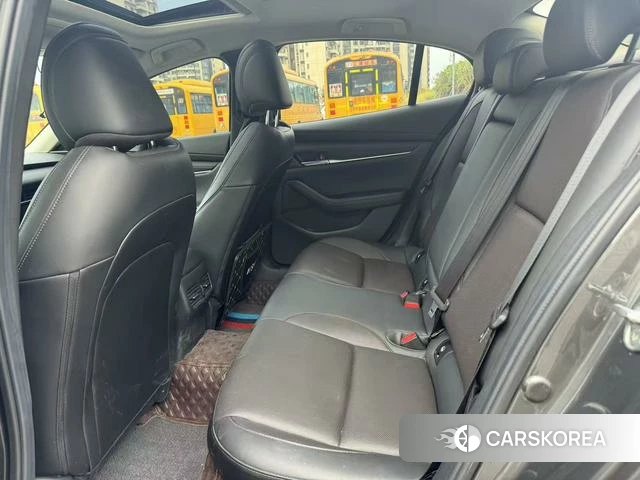 Mazda 3 Angkesaila 2021 Темно-серый из Китая, фото 5