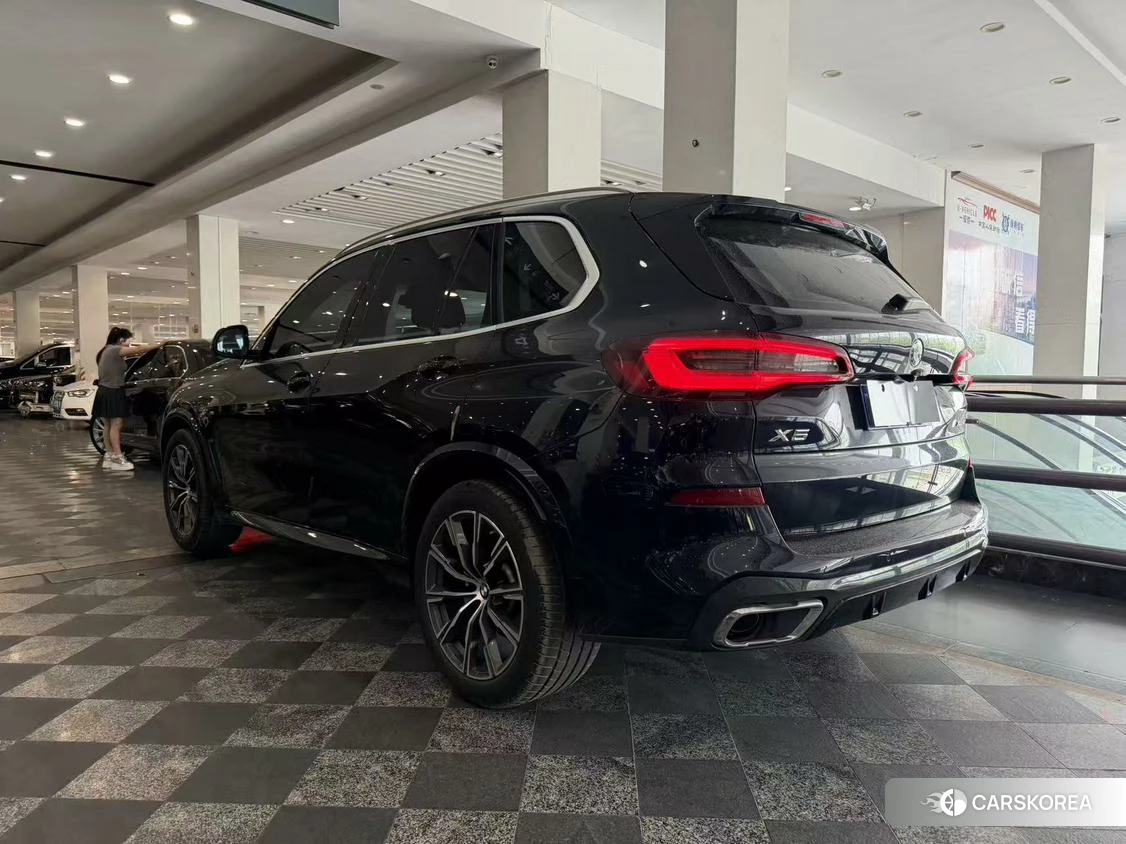 BMW X5 (imported) 2020 Черный из Китая, фото 5
