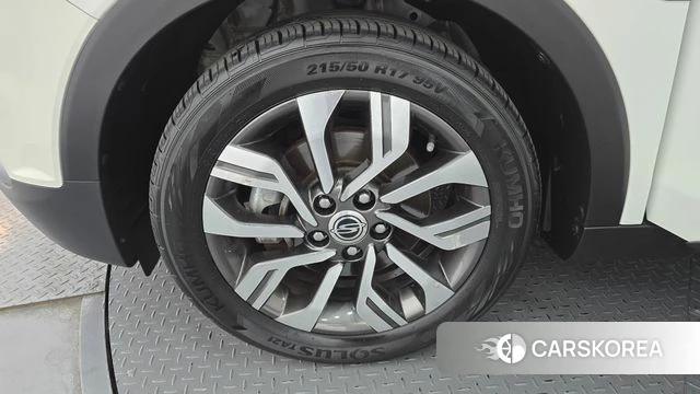 Ssangyong Tivoli Air id 4508421 из Кореи 26