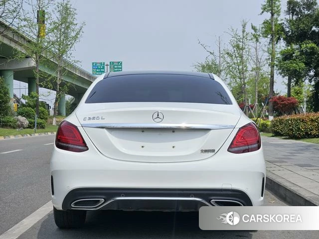 Mercedes-Benz Class C id 4328474 из Китая 13