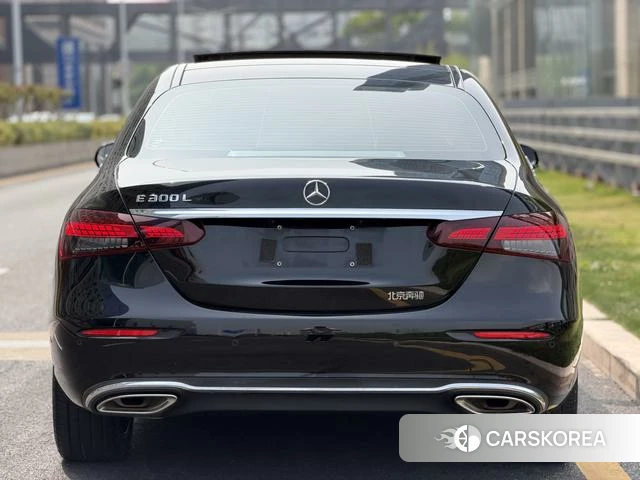 Mercedes-Benz E-class id 4314388 из Китая 11