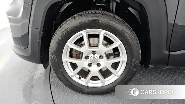 Jeep Renegade id 3469097 из Кореи 15