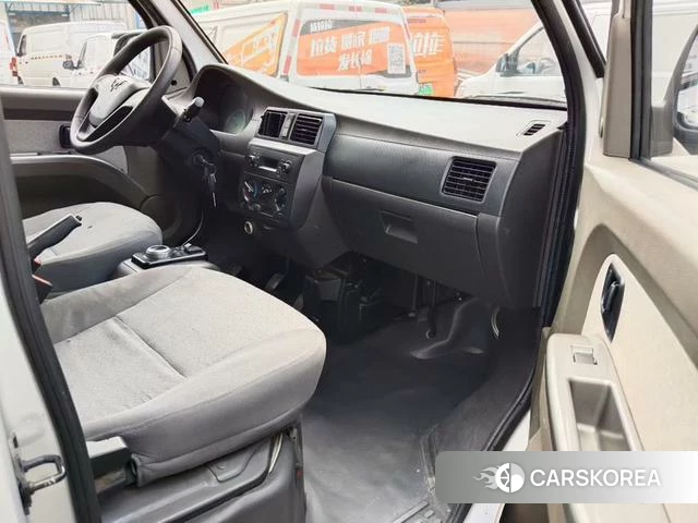 Wuling Automobile Wuling EV50 2022 Серебристо-серый из Китая, фото 5