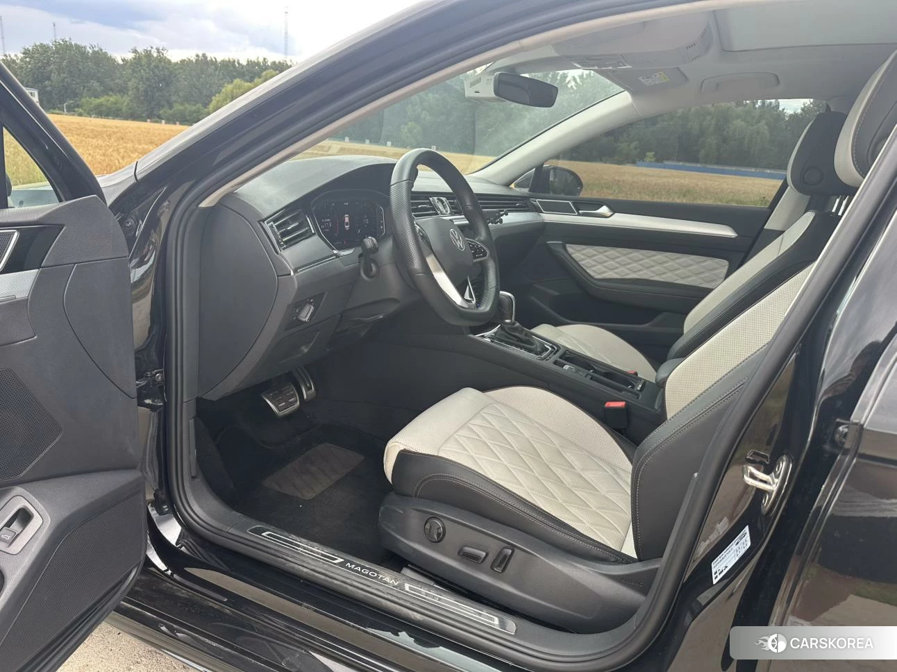 Volkswagen Magotan id 4452998 из Китая 16