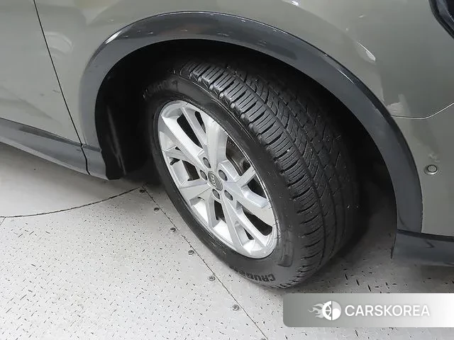 Audi Q3 (F3) id 3592513 из Кореи 15