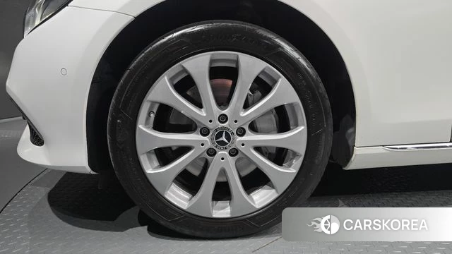 Mercedes-Benz E-Class W213 id 4667671 из Кореи 15