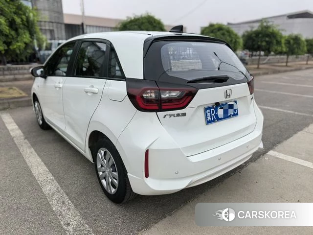 Honda Fit 2023 Белый из Китая, фото 5
