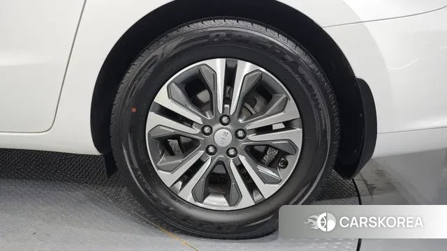 Kia The New Carnival id 3766135 из Кореи 15