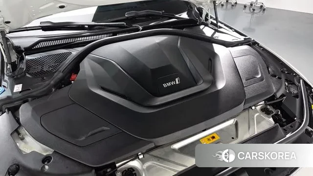 BMW i4 id 3518290 из Кореи 15