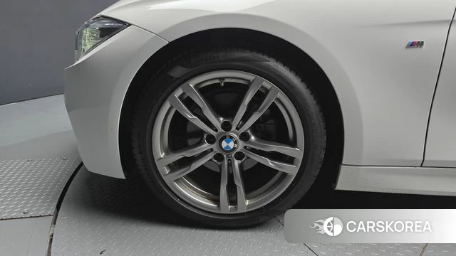 BMW 3 Series (F30) id 4411372 из Кореи 26