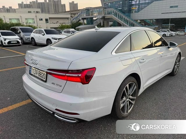 Audi A6 (C8) id 4585301 из Кореи 9