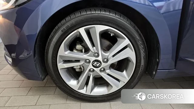 Hyundai Avante AD id 2991455 из Кореи 15
