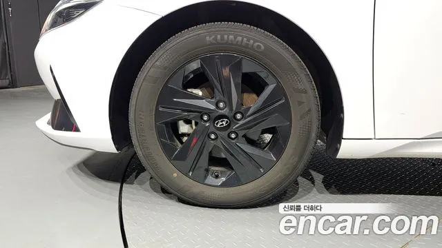 Hyundai Avante (CN7) id 2208600 из Кореи 15