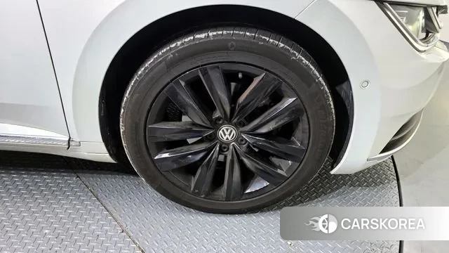 Volkswagen Arteon id 3479976 из Кореи 15