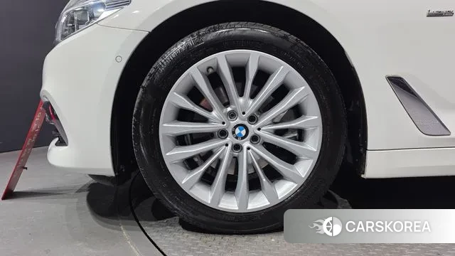 BMW 5 Series (G30) id 3455251 из Кореи 15