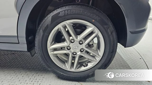 Hyundai The New Kona id 4224512 из Кореи 25