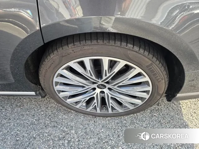 Audi A8 (D5) 2023 Серый из Кореи, фото 5