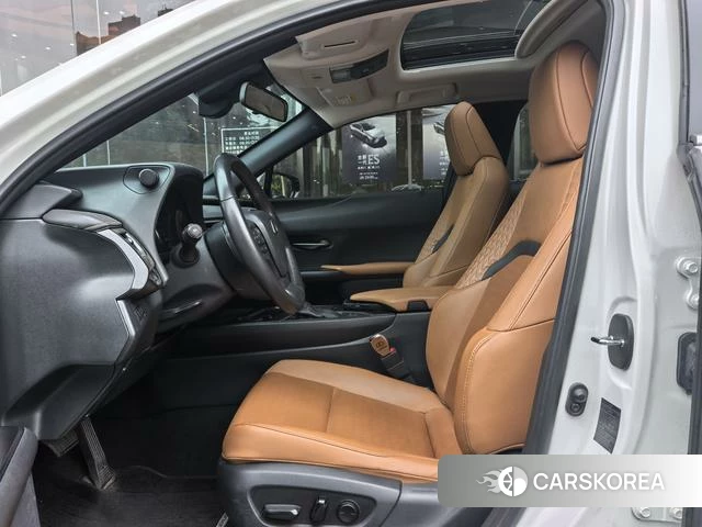 Lexus UX id 4262363 из Китая 12