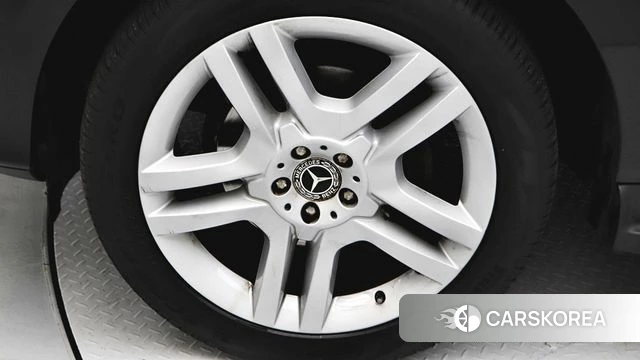 Mercedes-Benz GLE - Class W166 id 3820946 из Кореи 15